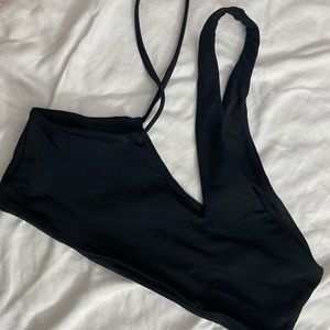 Donna Mizani swim top size medium